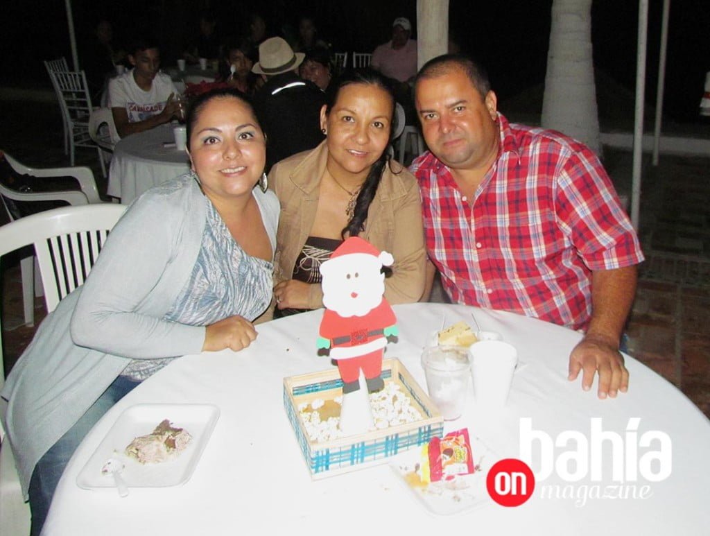 Disfrutan posada navideña Secretarias y Asistentes Ejecutivas de Puerto Vallarta A.C. 10 IMG 8056