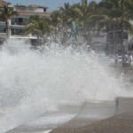 Bahia-Magazine_Puerto-Vallarta-Olas
