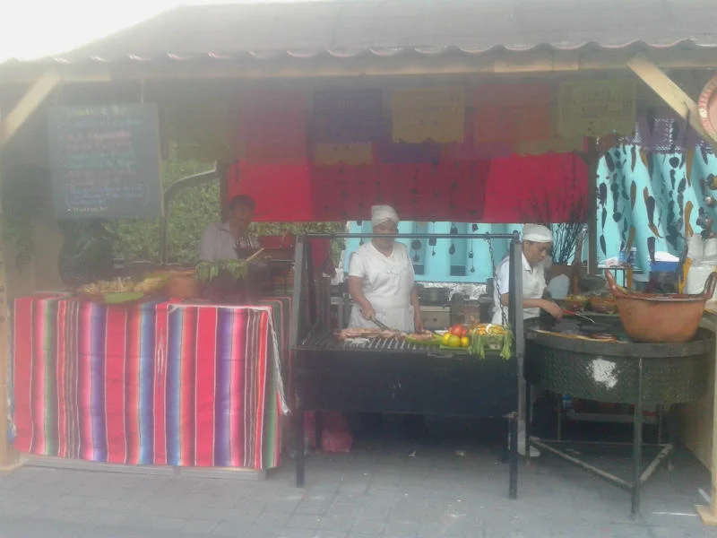 3er Foro Mundial de la Gastronomía Mexicana 1 Cocineras tradicionales en el área de exposición.