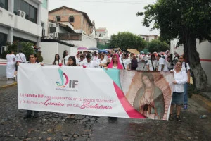 Presente Ayuntamiento de PV en las peregrinaciones guadalupanas 10 peregrinaciones puerto vallarta10