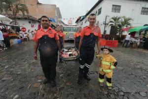 Presente Ayuntamiento de PV en las peregrinaciones guadalupanas 11 peregrinaciones puerto vallarta11