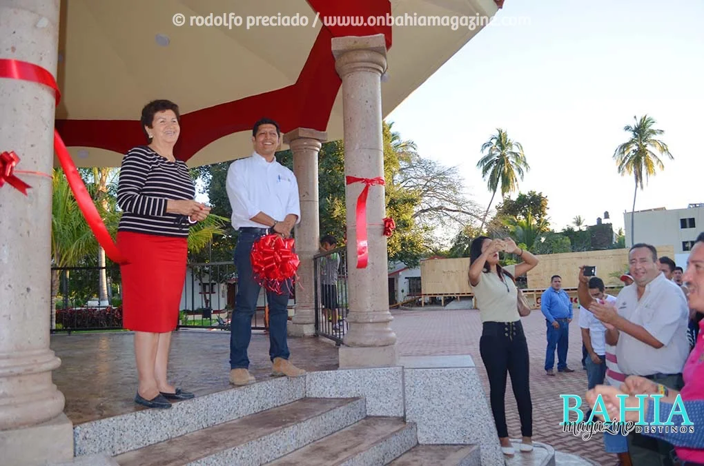 Entregan primera etapa de la Plaza Pública de Rincón de Guayabitos 11 plaz19