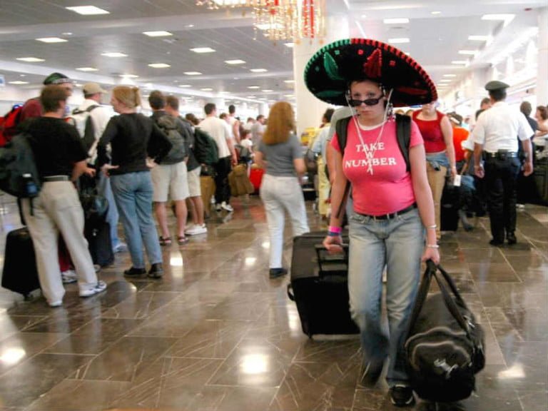 Arriban a México 1.4 millones de turistas extranjeros vía aérea: Sectur