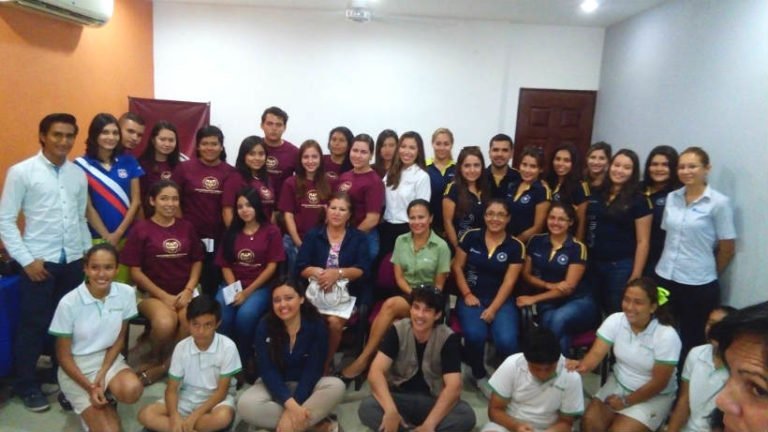 Se une iniciativa privada para celebrar Día Mundial el Reciclaje