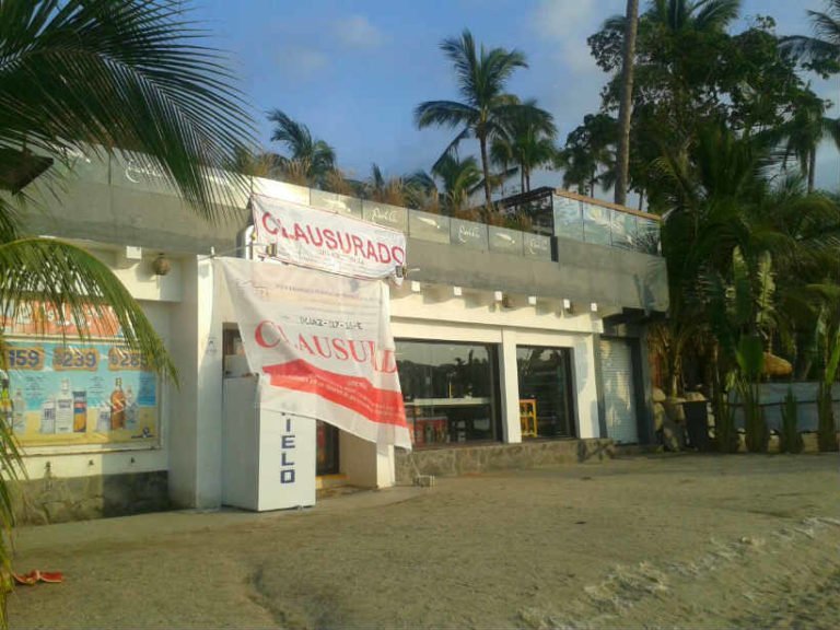 La Profepa clausura obras en Sayulita