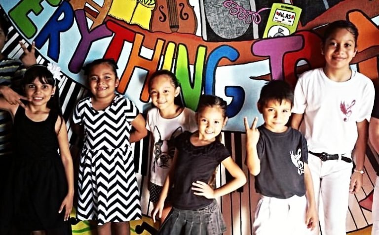 Dionisio Niños invita a «Vivir la Vida en Miniatura»