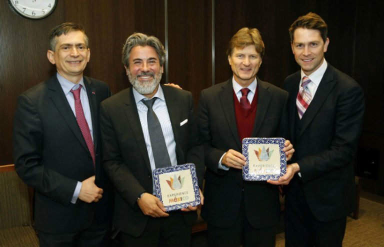 Aumenta el número de turistas de Canadá a México en 2017