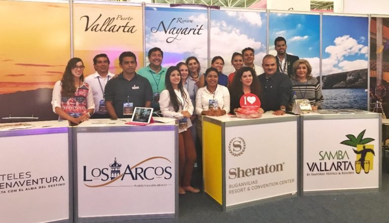 Puerto Vallarta en la celebración de los 40 años de ARLAG