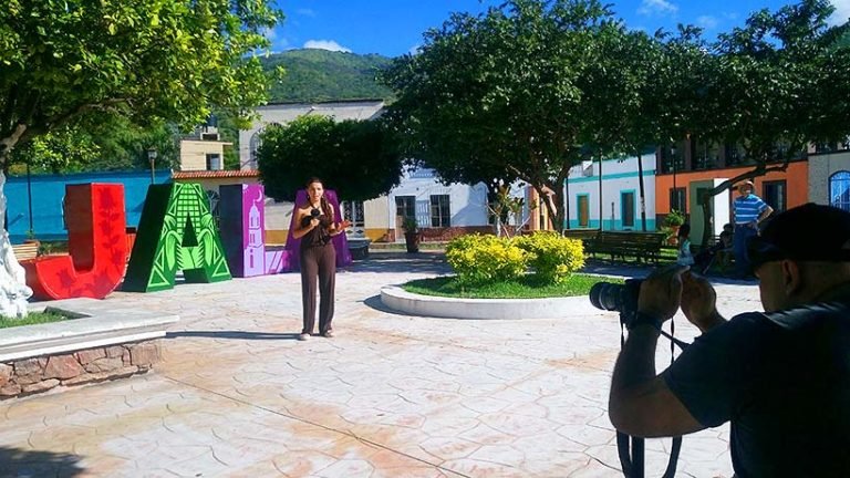 Riviera Nayarit en la TV colombiana con el programa Travesías