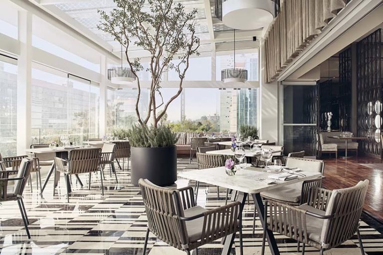 St. Regis Hotels & Resorts celebran San Valentín 