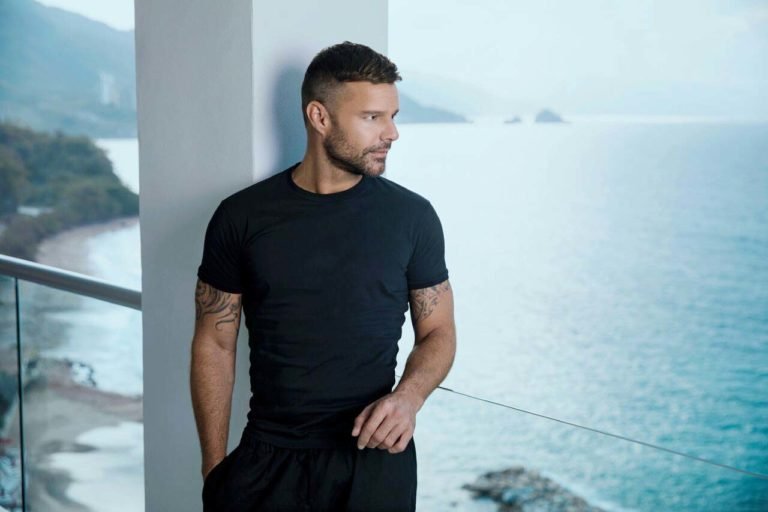 Ricky Martin celebra hoy a lo grande el lanzamiento mundial “FIEBRE”