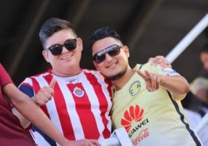 Un éxito “Encuentro de Leyendas América - Chivas” 11 ENCUENTRO DE LEYENDAS AMERICA CHIVAS EXITOSO 5