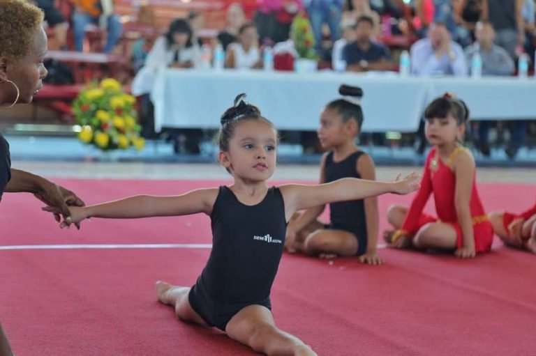 Realizan Primer Campeonato de Gimnasia Rítmica en Bahía