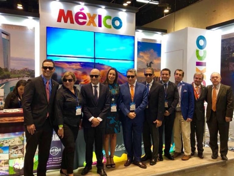 Puerto Vallarta ofrece sus atractivos a su nuevo mercado en Expo Turismo Internacional 2018 Panamá City
