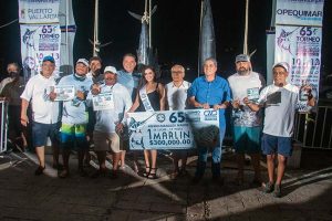 Premiacion65Torneo 27 On Bahia Magazine Destinos Torneo Internacional de Pesca Marlin y Pez Vela Evento