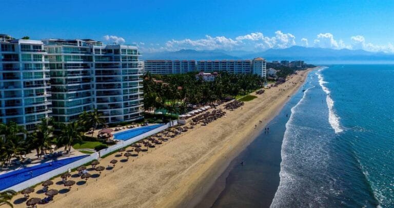 Calculan ocupación hotelera del 70% en Nuevo Vallarta durante “puente” vacacional