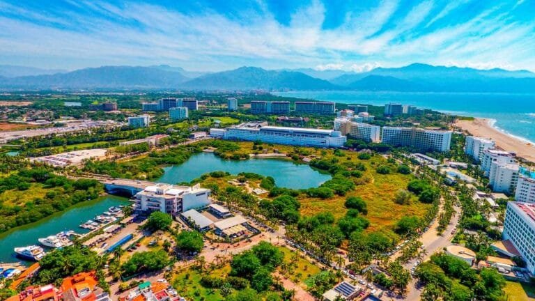 Mantiene Nayarit liderazgo nacional en inversión turística