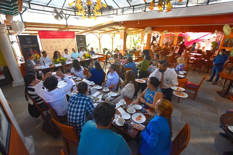 “Descubriendo Proyecto Nebulosa”: gastronomía y turismo convergen en San Sebastián del Oeste 3 rueda de prensa nebulosa