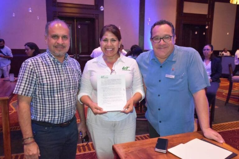 Hoteles de Marriott International firman convenio con la UTBB