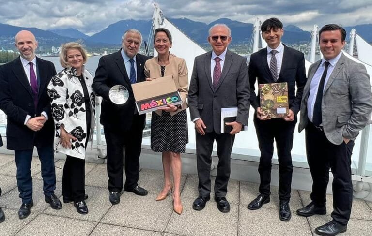 México presenta Operación Toca Puertas en Vancouver