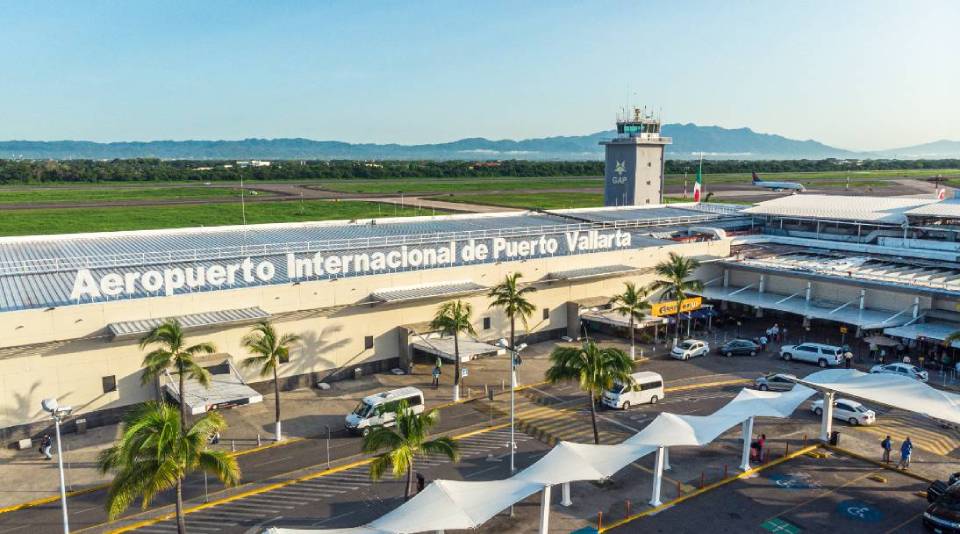 aeropuerto internacional de puerto vallarta On Bahia Magazine Destinos aeropuerto Evento