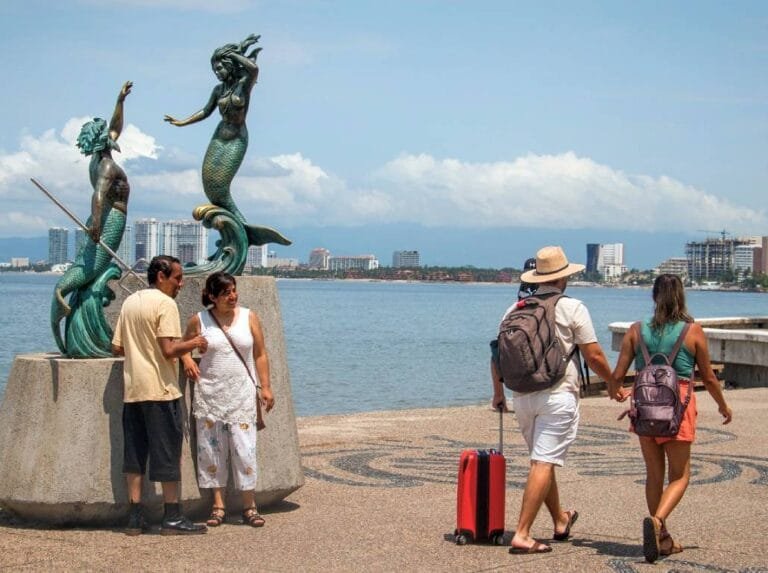Auguran un excelente “Puente Patrio” para Puerto Vallarta