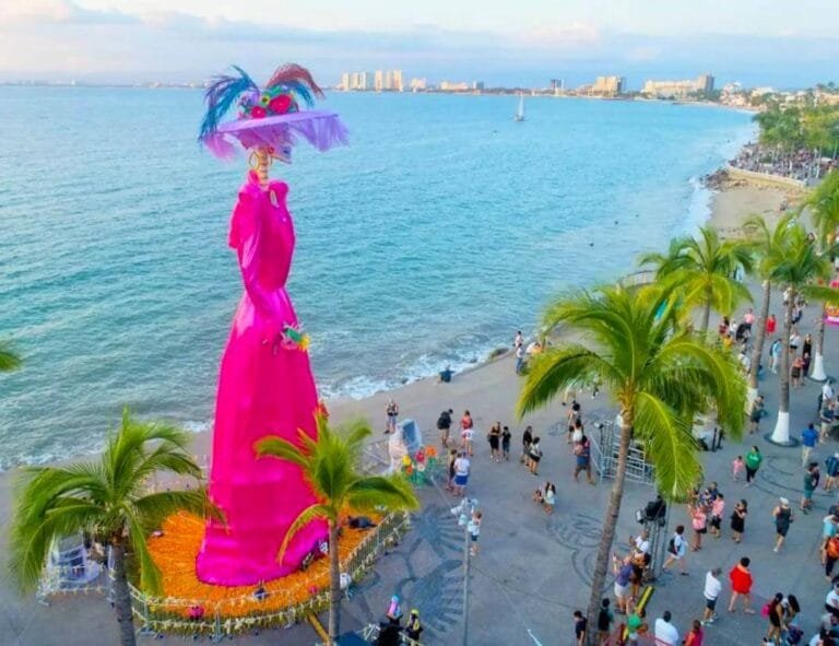 Puerto Vallarta busca obtener el Récord Guinness con la Catrina más grande del mundo