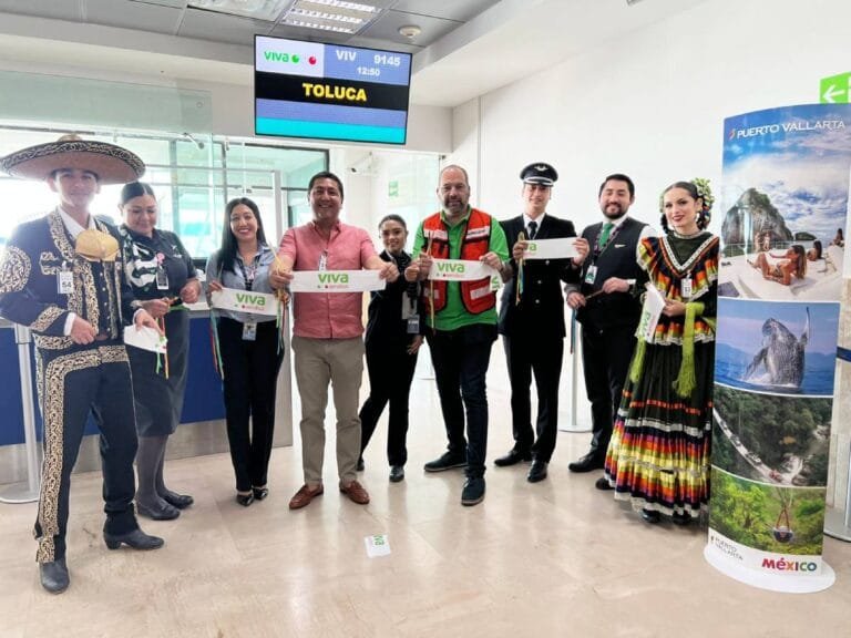 Puerto Vallarta inaugura nueva ruta aérea desde Toluca con Viva Aerobús