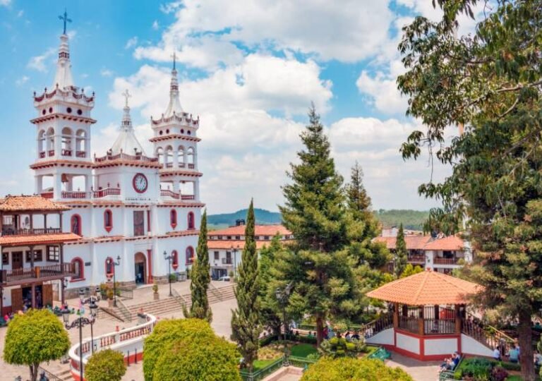 Secturjal y Gobierno de Mazamitla lanzan el Festival Invernal de Mazamitla