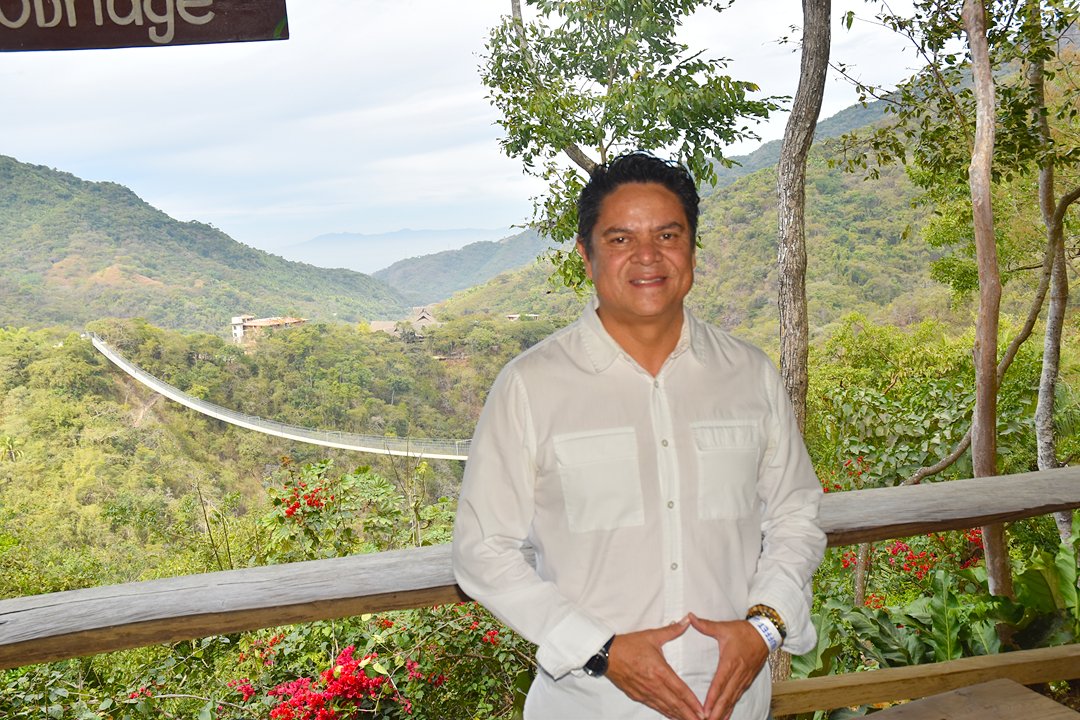 Carlos Elizondo On Bahia Magazine Destinos turismo Evento
