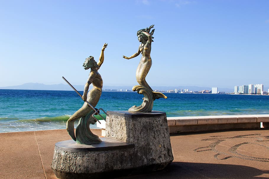 sculpture statue landmark mermaid On Bahia Magazine Destinos turismo Evento