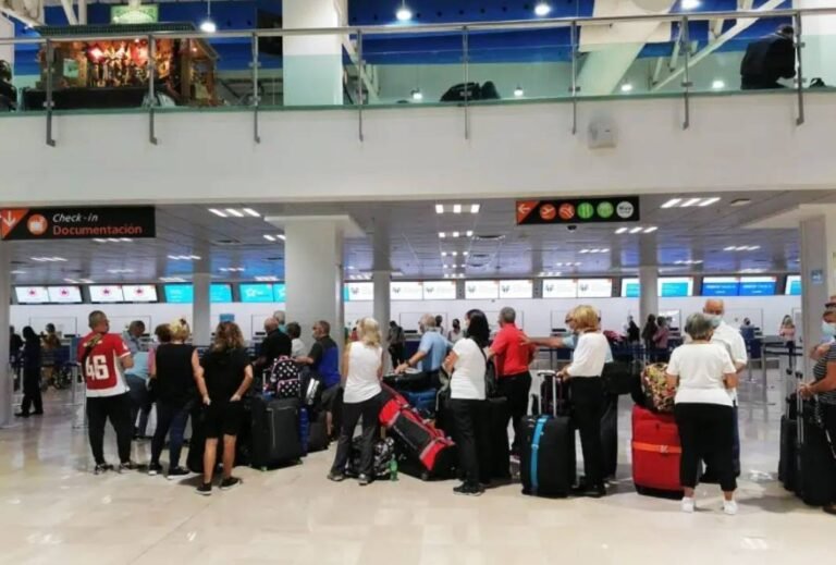 Puerto Vallarta registra crecimiento de 31.9% en arribo de pasajeros vía aérea