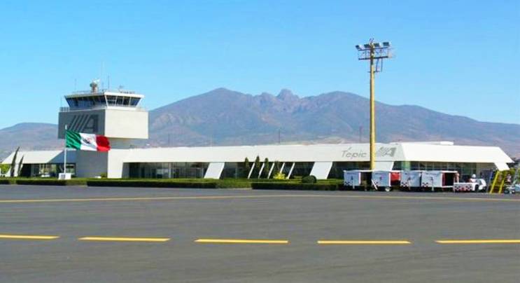 aeropuerto internacional tepic 02 On Bahia Magazine Destinos nayarit Evento