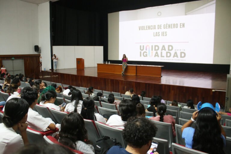 CUCosta avanza en la implementación de una cultura de paz entre su comunidad