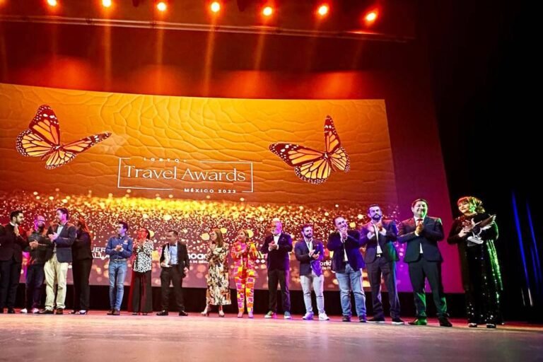 Puerto Vallarta consigue 4 galardones en los LGBTQ+ Travel Awards México