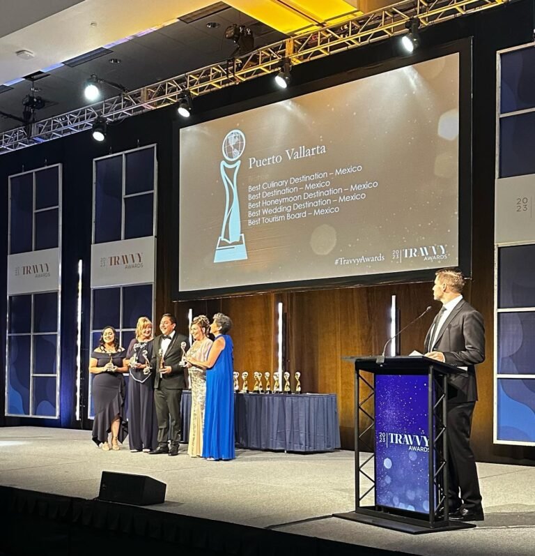 Puerto Vallarta es galardonado con cinco Travvy Awards