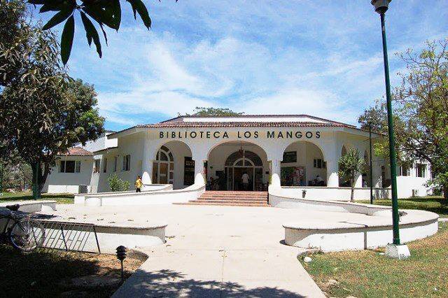 biblioteca los mangos puerto vallarta 1 On Bahia Magazine Destinos Todo Turismo Entrada