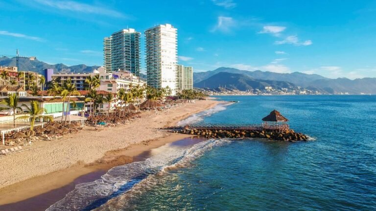 Puerto Vallarta, uno de los destinos favoritos de estadounidenses para visitar este invierno