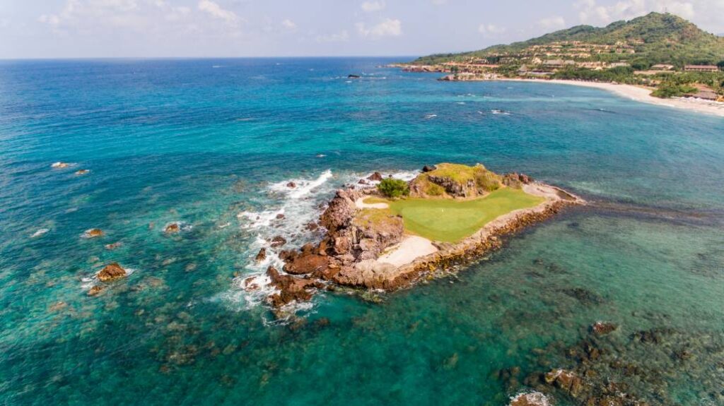 golf punta mita On Bahia Magazine Destinos Todo Turismo Entrada