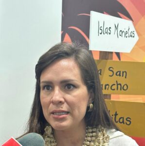 Mtra Claudia Vanesa Perez Lamas On Bahia Magazine Destinos turismo Evento