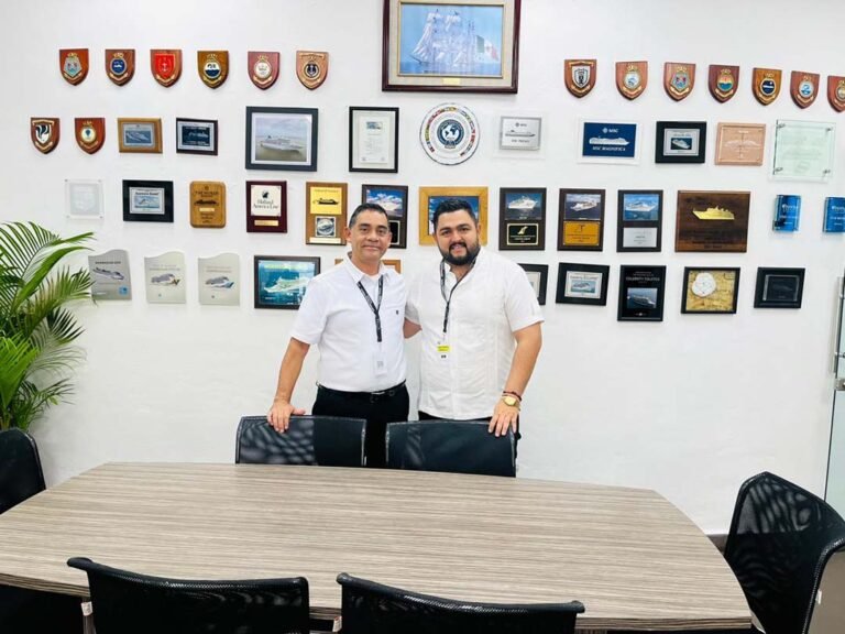 Ratifican sinergia el gobierno municipal y la ASIPONA Puerto Vallarta