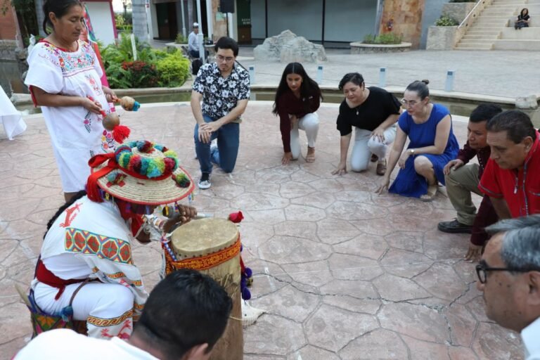 Conmemora gobierno municipal el Día de la Lengua Materna