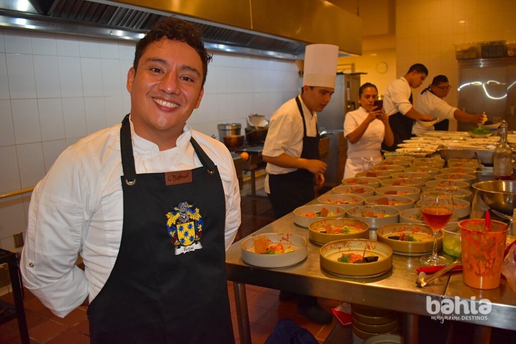 Chef Johanam Rojas On Bahia Magazine Destinos Restaurantes Entrada