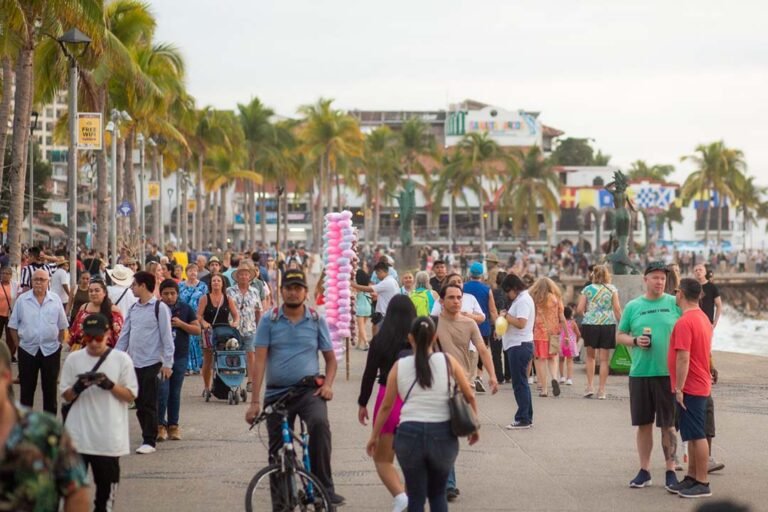 Registra Puerto Vallarta un excelente fin de semana largo