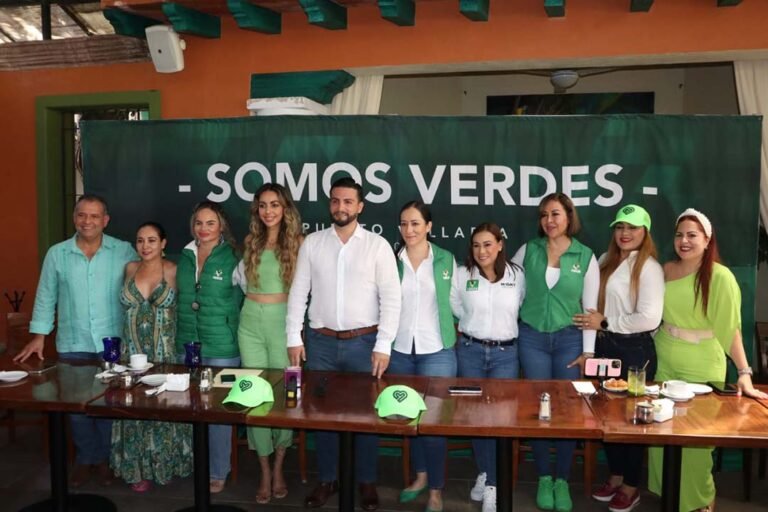 Yussara Canales se pinta de verde