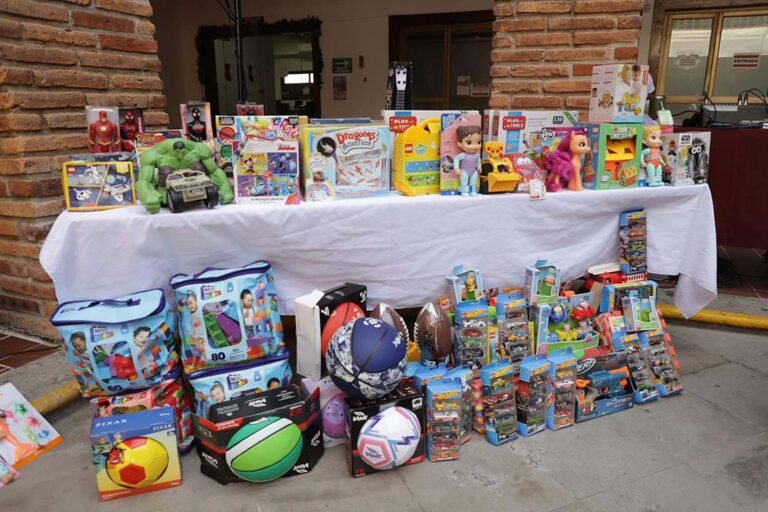 Invita DIF a donar un juguete para celebrar a la niñez