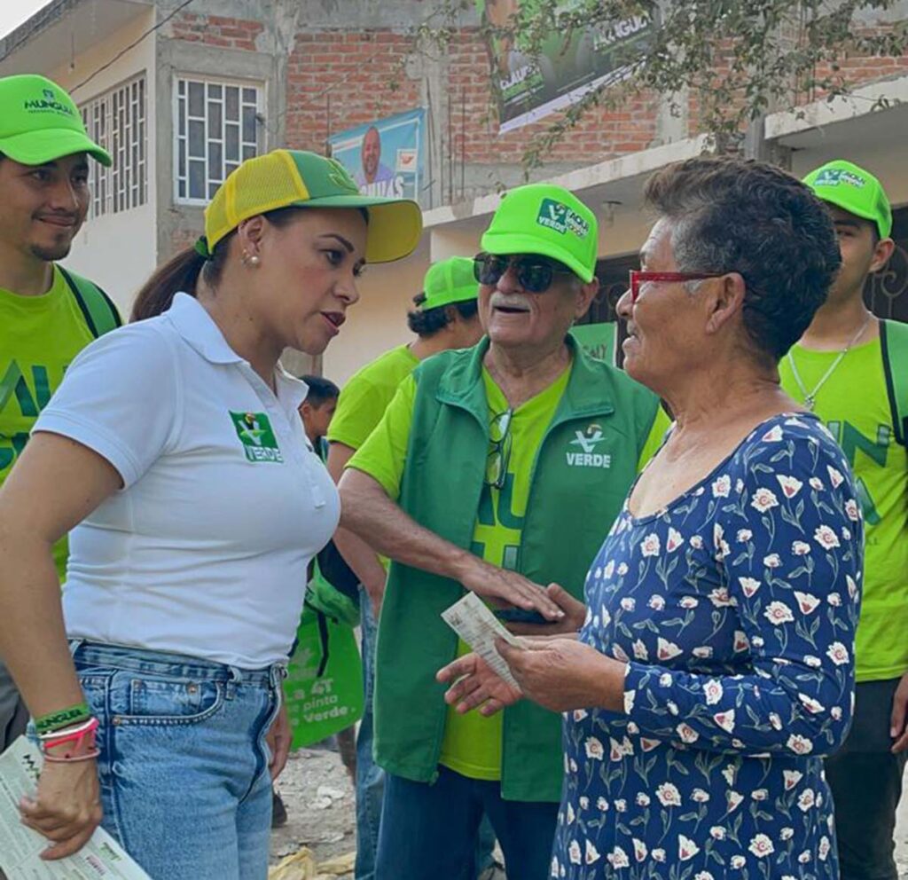 Magaly Fregoso continua sumando simpatias al proyecto verde 04 On Bahia Magazine Destinos Elecciones 2024 Entrada