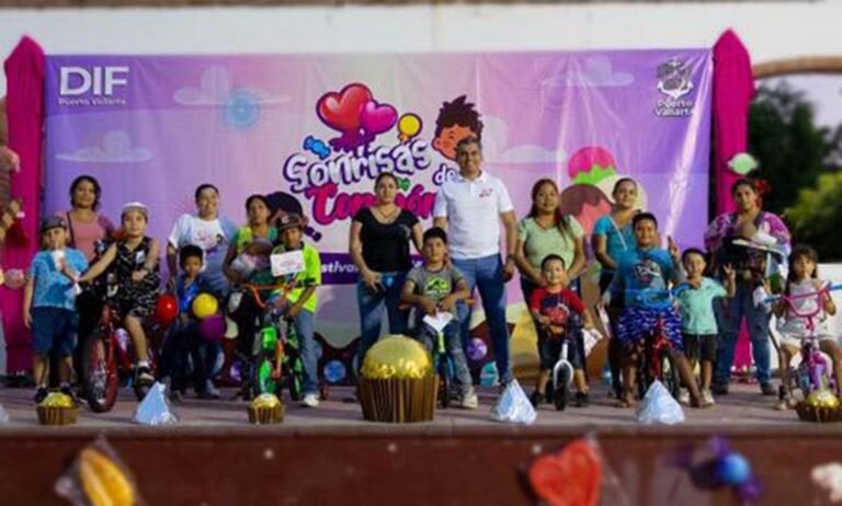 Realiza DIF “Sonrisas de Corazón” en Las Juntas