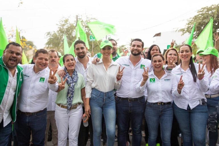 Luis Munguía y “Titi” Bravo se comprometen con la transformación del Pitillal