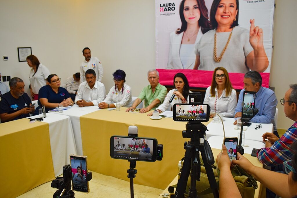 Laura Haro presenta agenda de turismo 01 On Bahia Magazine Destinos Elecciones 2024 Entrada